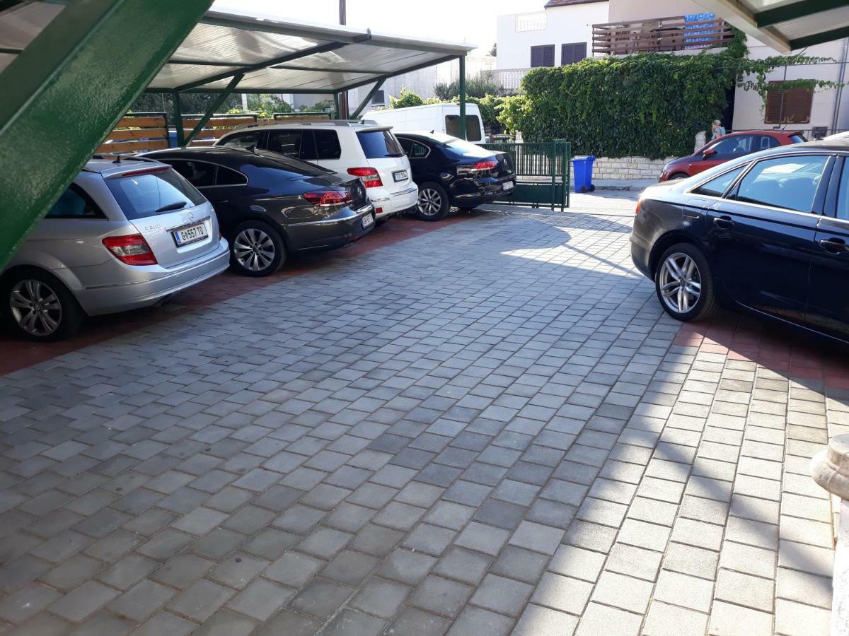 Diana * Biograd Na Moru